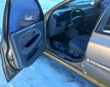 Бежевый Киа Рио, объемом двигателя 1.34 л и пробегом 293 тыс. км за 1900 $, фото 6 на Automoto.ua