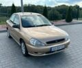 Бежевый Киа Рио, объемом двигателя 1.3 л и пробегом 280 тыс. км за 2004 $, фото 1 на Automoto.ua
