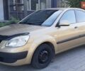 Бежевый Киа Рио, объемом двигателя 1.4 л и пробегом 250 тыс. км за 4900 $, фото 6 на Automoto.ua