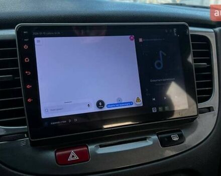 Бежевий Кіа Ріо, об'ємом двигуна 1.4 л та пробігом 199 тис. км за 3850 $, фото 22 на Automoto.ua