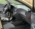 Бежевий Кіа Ріо, об'ємом двигуна 1.5 л та пробігом 167 тис. км за 5256 $, фото 16 на Automoto.ua