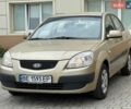 Бежевый Киа Рио, объемом двигателя 1.49 л и пробегом 167 тыс. км за 5250 $, фото 2 на Automoto.ua