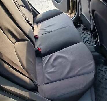 Бежевий Кіа Ріо, об'ємом двигуна 1.5 л та пробігом 160 тис. км за 6000 $, фото 3 на Automoto.ua