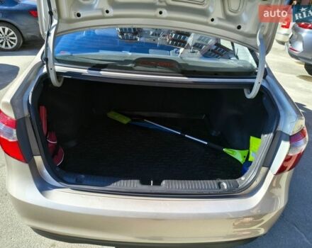 Бежевий Кіа Ріо, об'ємом двигуна 1.4 л та пробігом 85 тис. км за 6900 $, фото 14 на Automoto.ua