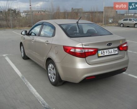 Бежевый Киа Рио, объемом двигателя 1.4 л и пробегом 227 тыс. км за 6000 $, фото 2 на Automoto.ua