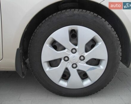 Бежевый Киа Рио, объемом двигателя 1.4 л и пробегом 227 тыс. км за 6000 $, фото 7 на Automoto.ua