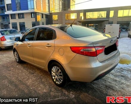 Бежевий Кіа Ріо, об'ємом двигуна 1.4 л та пробігом 18700 тис. км за 5600 $, фото 1 на Automoto.ua