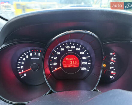 Бежевий Кіа Ріо, об'ємом двигуна 1.6 л та пробігом 192 тис. км за 7800 $, фото 6 на Automoto.ua