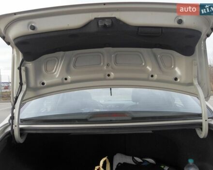 Бежевый Киа Рио, объемом двигателя 1.4 л и пробегом 227 тыс. км за 6000 $, фото 41 на Automoto.ua