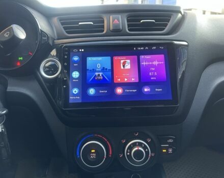 Бежевий Кіа Ріо, об'ємом двигуна 1.4 л та пробігом 187 тис. км за 5600 $, фото 10 на Automoto.ua