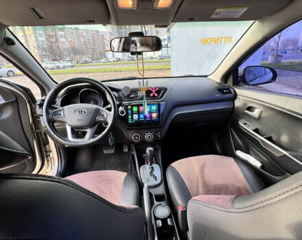 Бежевый Киа Рио, объемом двигателя 1.4 л и пробегом 147 тыс. км за 8500 $, фото 6 на Automoto.ua