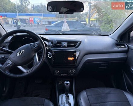 Бежевий Кіа Ріо, об'ємом двигуна 1.6 л та пробігом 192 тис. км за 7800 $, фото 7 на Automoto.ua