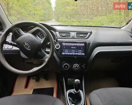 Бежевый Киа Рио, объемом двигателя 1.4 л и пробегом 187 тыс. км за 6400 $, фото 7 на Automoto.ua