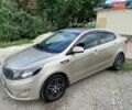 Бежевий Кіа Ріо, об'ємом двигуна 1.59 л та пробігом 180 тис. км за 7800 $, фото 1 на Automoto.ua