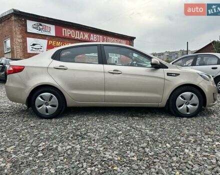 Бежевый Киа Рио, объемом двигателя 1.4 л и пробегом 66 тыс. км за 7700 $, фото 7 на Automoto.ua