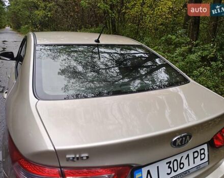 Кіа Ріо 2012 у Києві на Automoto.ua Бежевий Кіа Ріо, об'ємом двигуна 1.4 л та пробігом 337 тис. км за 6500 $, фото 33 на Automoto.ua