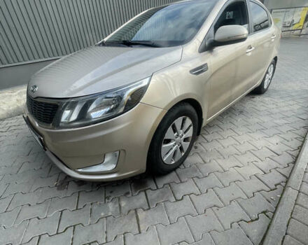 Бежевый Киа Рио, объемом двигателя 1.59 л и пробегом 198 тыс. км за 7300 $, фото 1 на Automoto.ua