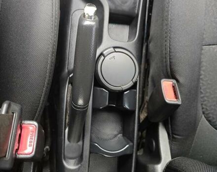 Кіа Ріо 2012 у Києві на Automoto.ua Бежевий Кіа Ріо, об'ємом двигуна 1.4 л та пробігом 337 тис. км за 6500 $, фото 46 на Automoto.ua