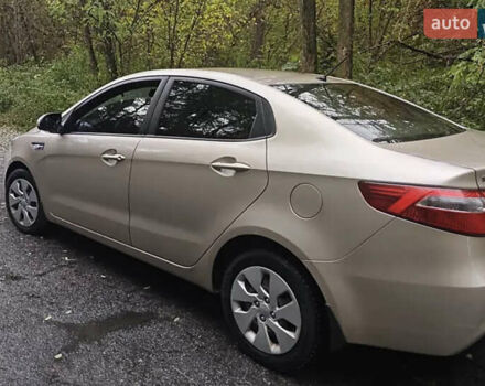 Бежевый Киа Рио, объемом двигателя 1.4 л и пробегом 187 тыс. км за 6400 $, фото 4 на Automoto.ua