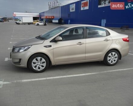 Бежевый Киа Рио, объемом двигателя 1.4 л и пробегом 227 тыс. км за 6000 $, фото 1 на Automoto.ua