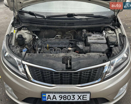 Бежевый Киа Рио, объемом двигателя 1.59 л и пробегом 122 тыс. км за 8600 $, фото 13 на Automoto.ua