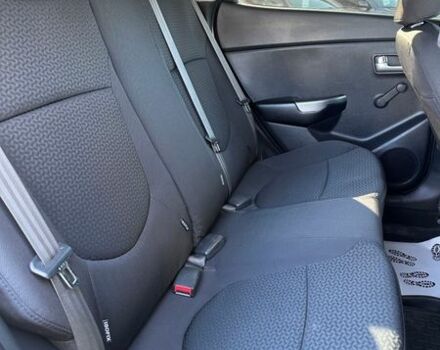 Бежевий Кіа Ріо, об'ємом двигуна 1.4 л та пробігом 66 тис. км за 7500 $, фото 11 на Automoto.ua