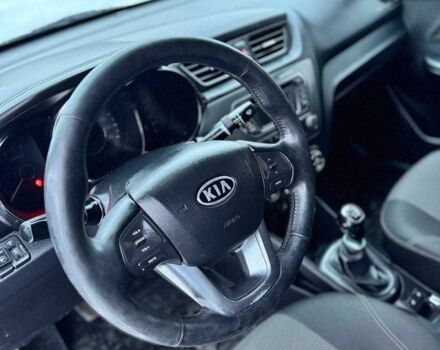 Бежевий Кіа Ріо, об'ємом двигуна 1.6 л та пробігом 162 тис. км за 5999 $, фото 6 на Automoto.ua