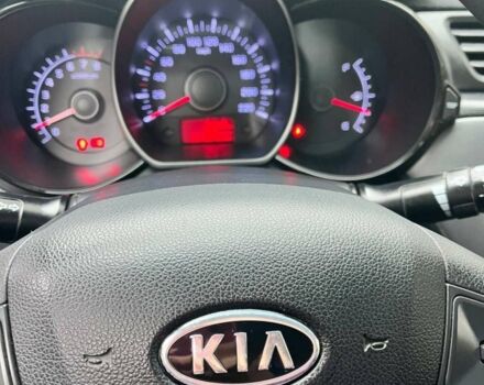 Бежевый Киа Рио, объемом двигателя 1.4 л и пробегом 192 тыс. км за 5700 $, фото 14 на Automoto.ua