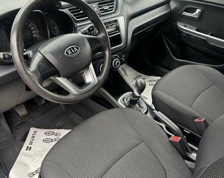 Бежевый Киа Рио, объемом двигателя 1.4 л и пробегом 66 тыс. км за 7700 $, фото 19 на Automoto.ua