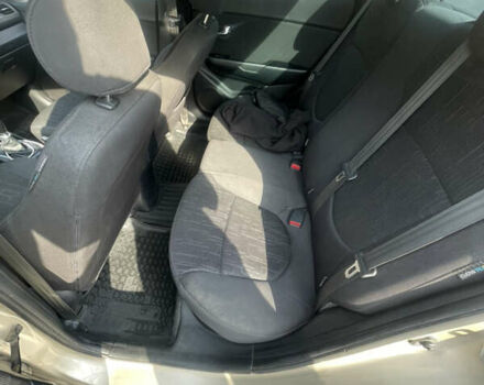 Бежевый Киа Рио, объемом двигателя 1.59 л и пробегом 198 тыс. км за 7300 $, фото 9 на Automoto.ua