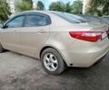 Бежевый Киа Рио, объемом двигателя 0 л и пробегом 220 тыс. км за 6500 $, фото 4 на Automoto.ua