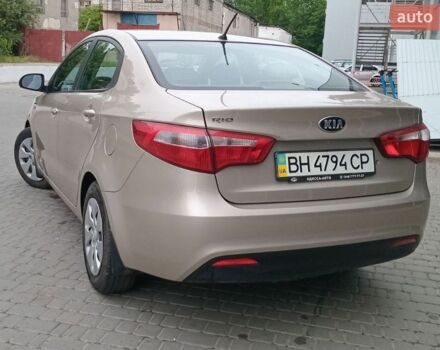 Бежевий Кіа Ріо, об'ємом двигуна 1.4 л та пробігом 160 тис. км за 8200 $, фото 3 на Automoto.ua