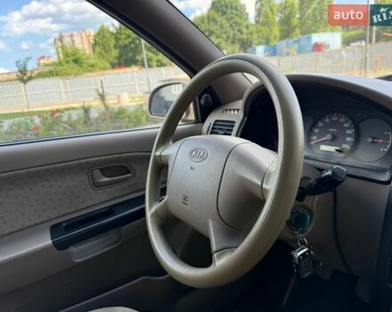 Бежевий Кіа Ріо, об'ємом двигуна 1.34 л та пробігом 134 тис. км за 3999 $, фото 58 на Automoto.ua