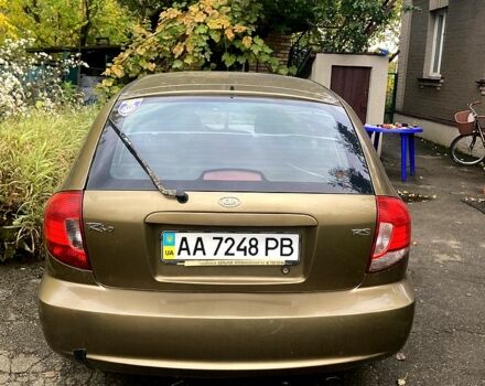 Бежевий Кіа Ріо, об'ємом двигуна 1.4 л та пробігом 201 тис. км за 4500 $, фото 2 на Automoto.ua