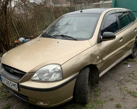 Бежевый Киа Рио, объемом двигателя 1.34 л и пробегом 270 тыс. км за 2500 $, фото 4 на Automoto.ua