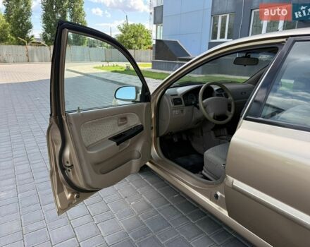 Бежевый Киа Рио, объемом двигателя 1.34 л и пробегом 134 тыс. км за 3999 $, фото 38 на Automoto.ua