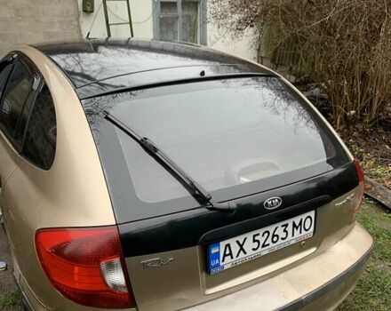 Бежевый Киа Рио, объемом двигателя 1.34 л и пробегом 270 тыс. км за 2500 $, фото 7 на Automoto.ua