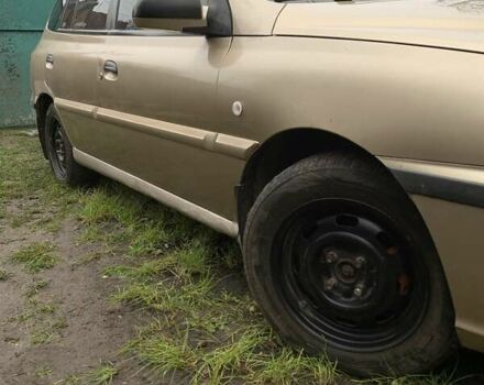 Бежевый Киа Рио, объемом двигателя 1.34 л и пробегом 270 тыс. км за 2500 $, фото 2 на Automoto.ua