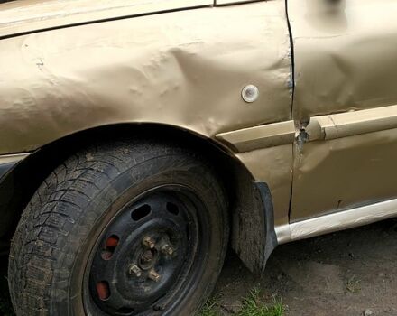 Бежевый Киа Рио, объемом двигателя 1.3 л и пробегом 267 тыс. км за 2500 $, фото 4 на Automoto.ua