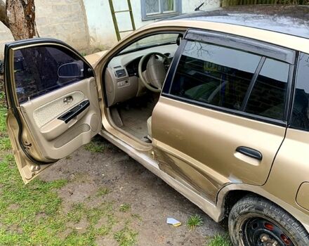 Бежевый Киа Рио, объемом двигателя 1.3 л и пробегом 267 тыс. км за 2500 $, фото 7 на Automoto.ua