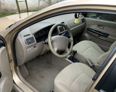 Бежевый Киа Рио, объемом двигателя 1.34 л и пробегом 270 тыс. км за 2500 $, фото 10 на Automoto.ua