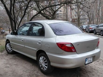 Бежевый Киа Рио, объемом двигателя 1.5 л и пробегом 153 тыс. км за 3200 $, фото 1 на Automoto.ua