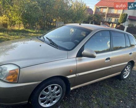 Бежевый Киа Рио, объемом двигателя 1.3 л и пробегом 269 тыс. км за 2800 $, фото 1 на Automoto.ua