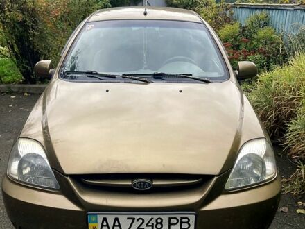 Бежевый Киа Рио, объемом двигателя 1.4 л и пробегом 201 тыс. км за 4500 $, фото 1 на Automoto.ua