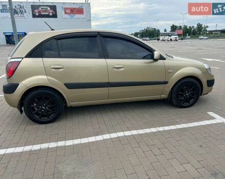 Бежевый Киа Рио, объемом двигателя 1.4 л и пробегом 222 тыс. км за 6100 $, фото 1 на Automoto.ua