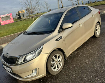 Бежевий Кіа Ріо, об'ємом двигуна 1.4 л та пробігом 147 тис. км за 8500 $, фото 1 на Automoto.ua