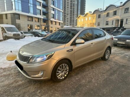Бежевый Киа Рио, объемом двигателя 1.4 л и пробегом 187 тыс. км за 5600 $, фото 1 на Automoto.ua