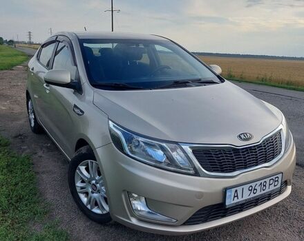 Бежевий Кіа Ріо, об'ємом двигуна 1.4 л та пробігом 239 тис. км за 8000 $, фото 1 на Automoto.ua