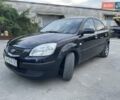 Черный Киа Рио, объемом двигателя 1.4 л и пробегом 265 тыс. км за 4300 $, фото 4 на Automoto.ua