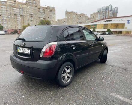 Чорний Кіа Ріо, об'ємом двигуна 1.3 л та пробігом 265 тис. км за 3600 $, фото 5 на Automoto.ua